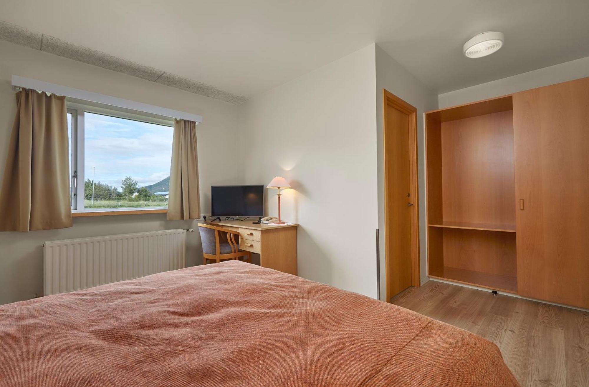 Hotel Tjarnir Storutjarnir Экстерьер фото